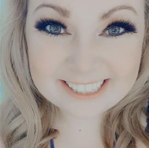 Meet your Posher, Shelby